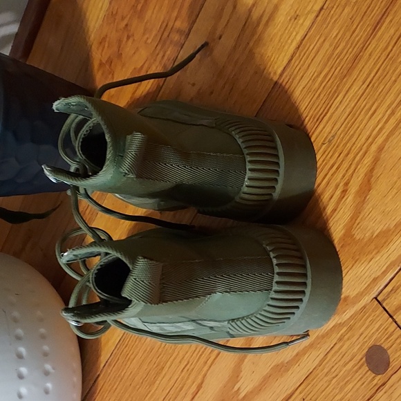 Gianni Bini Canvas/Suede Combat Boots - Picture 6 of 8